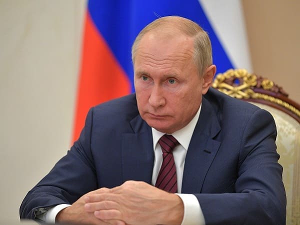 Vladimir Putin Predlozhil Lishat Priobretennogo Grazhdanstva Za Diskreditaciyu Armii